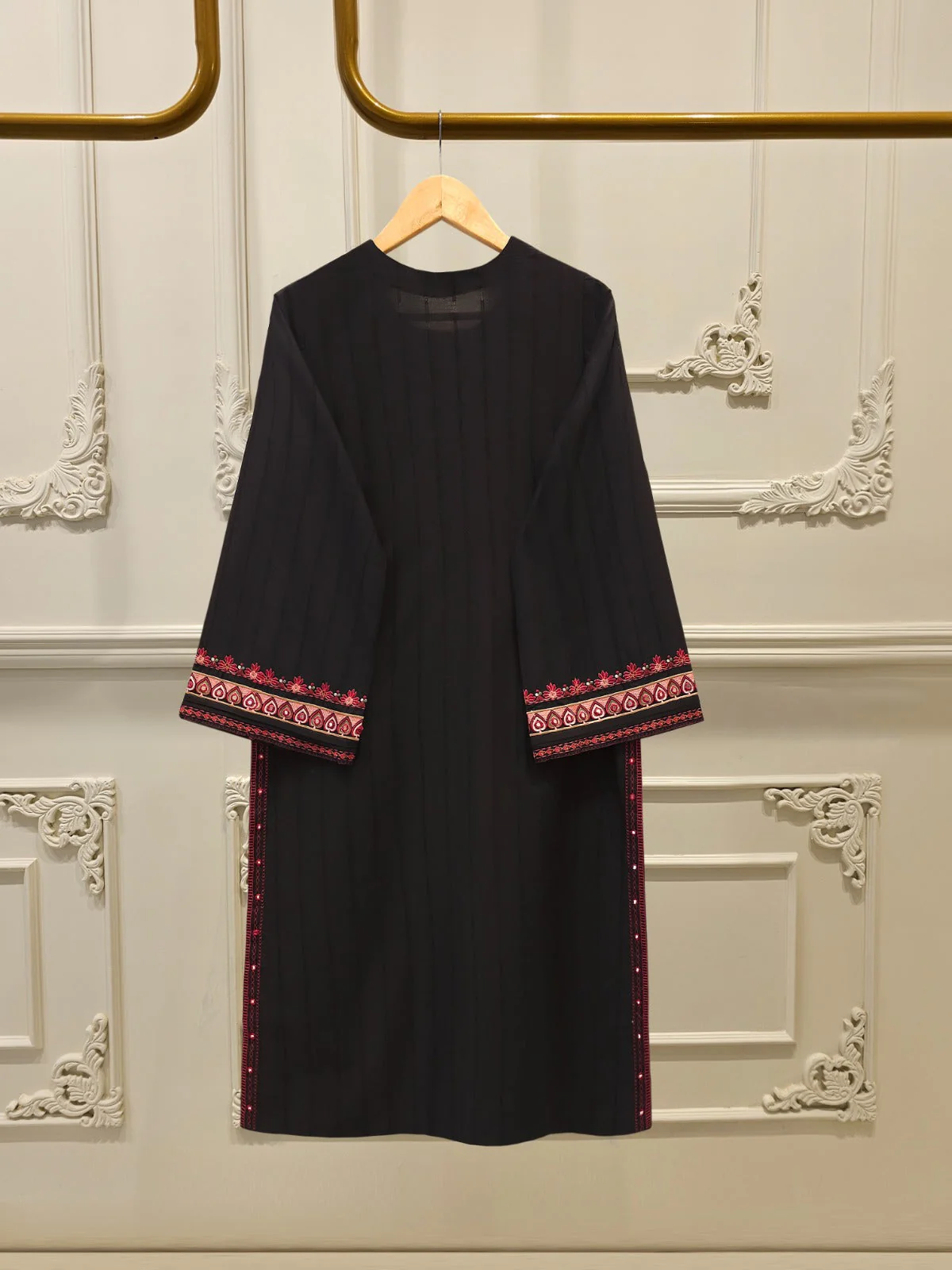 2 Piece - Embroidered Jacquard Suit - Image 2