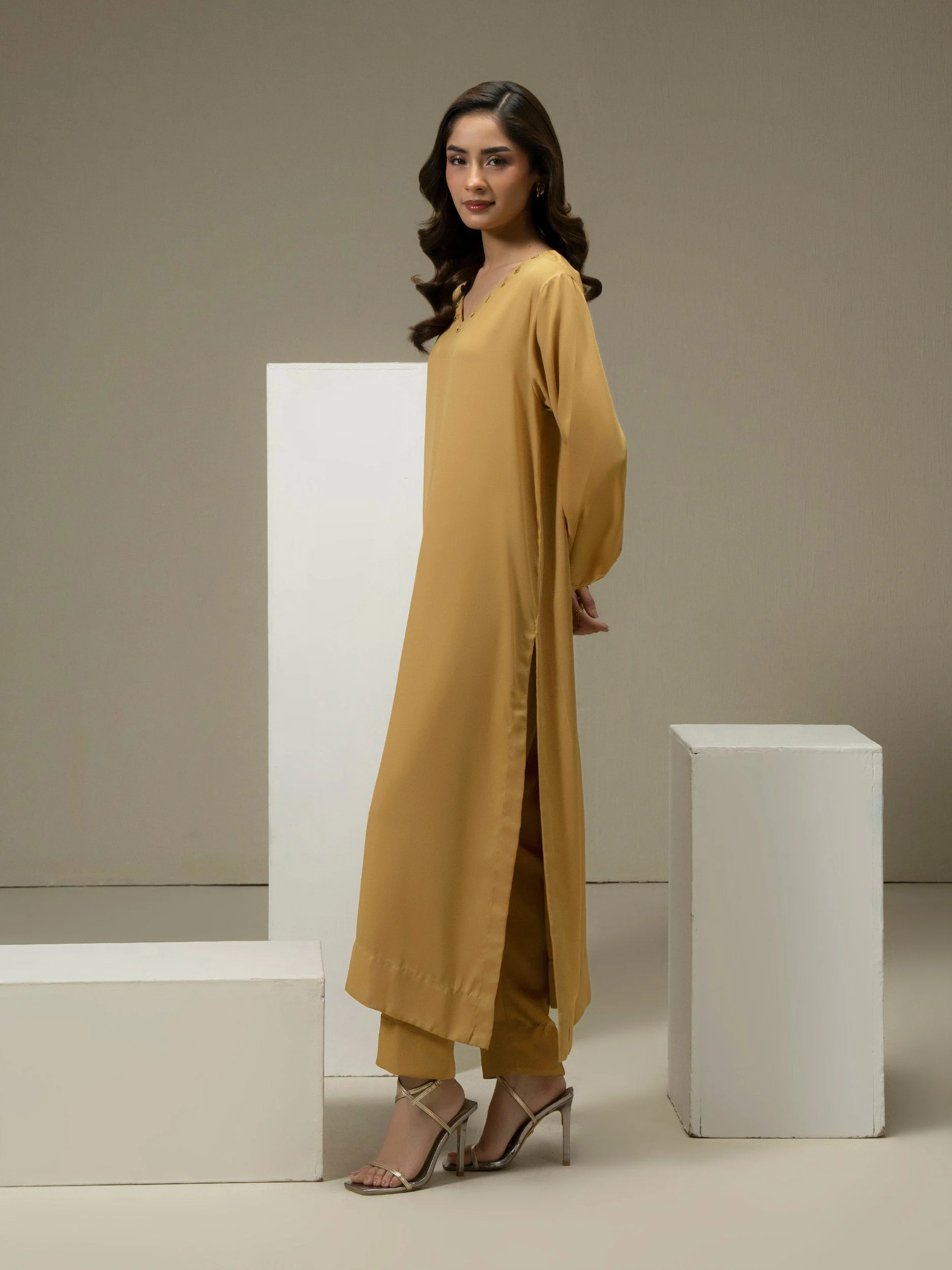 2 Piece Grip Suit-Dyed (Pret) - Image 3
