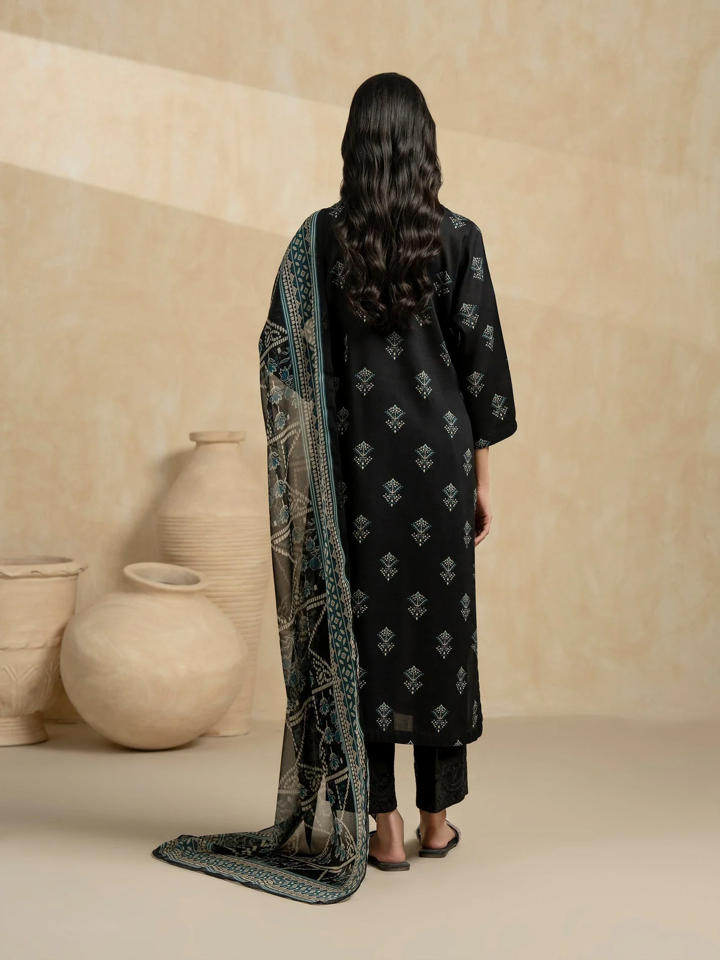 2 Piece Lawn Suit-Embroidered (Pret) - Image 2
