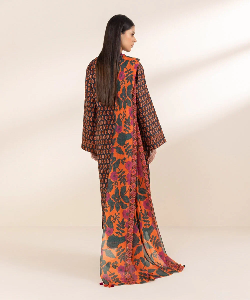 2 Piece - Printed Lawn Suit - Image 2