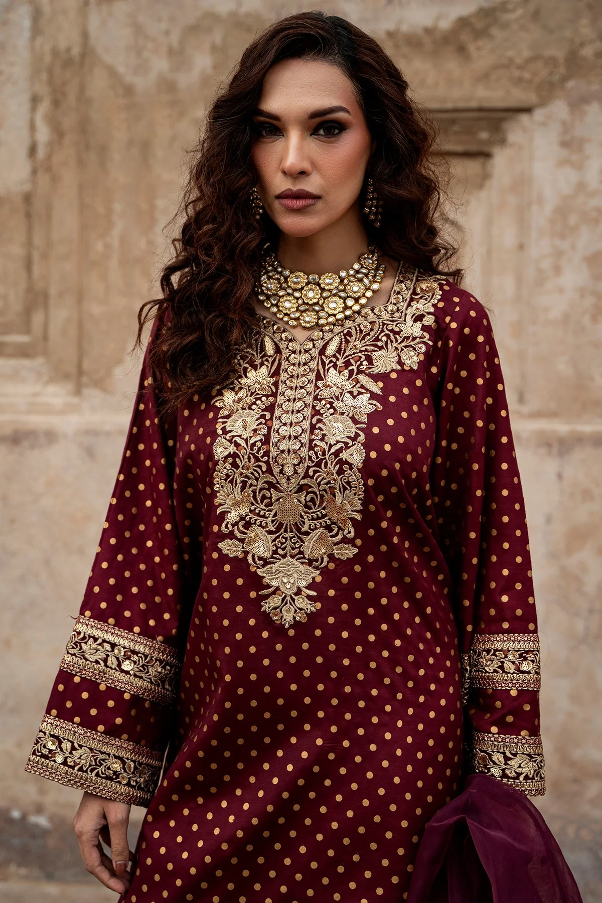 3 Piece Silk Suit - Image 4