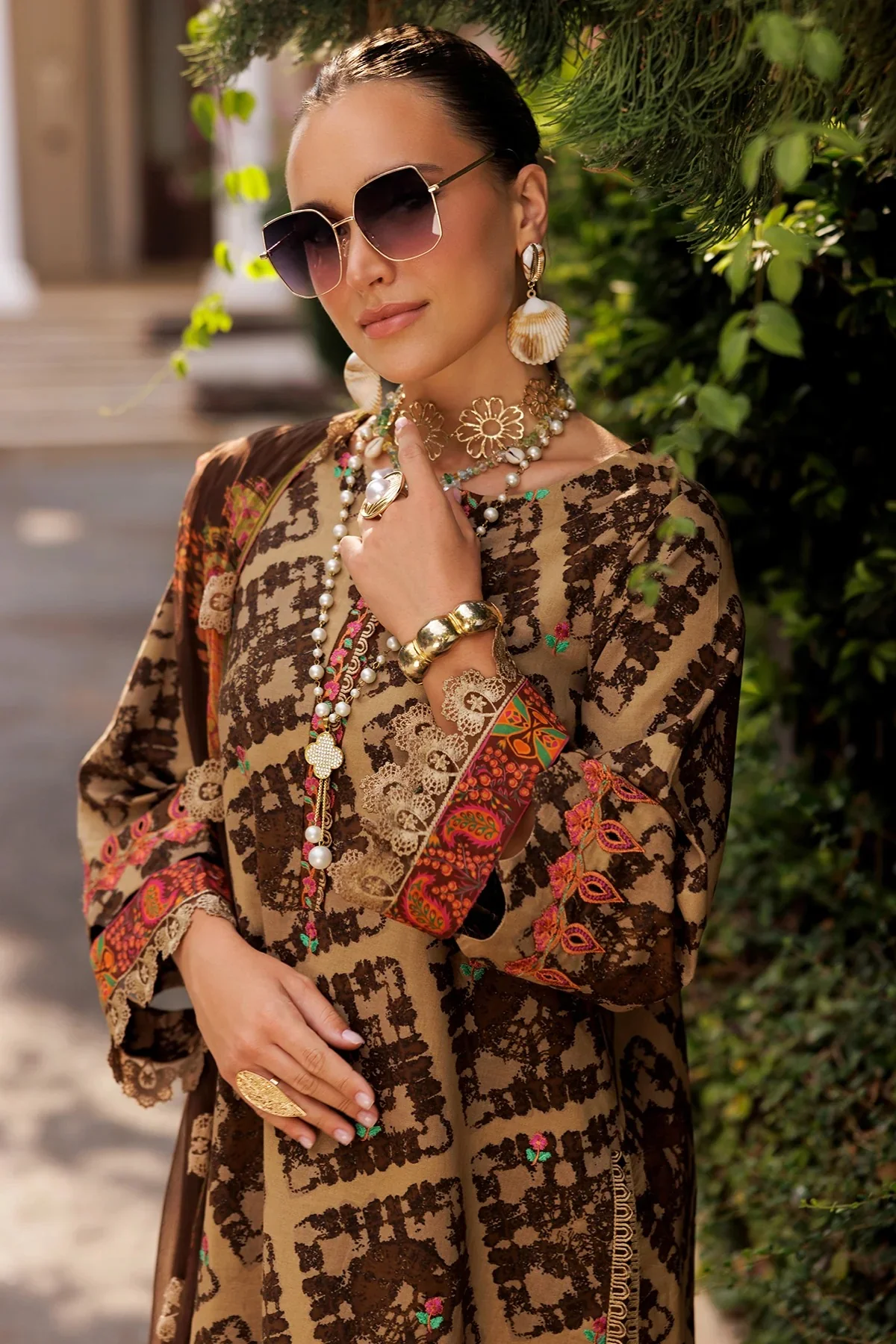 3-PC Unstitched Embroidered Lawn Collection - Image 4