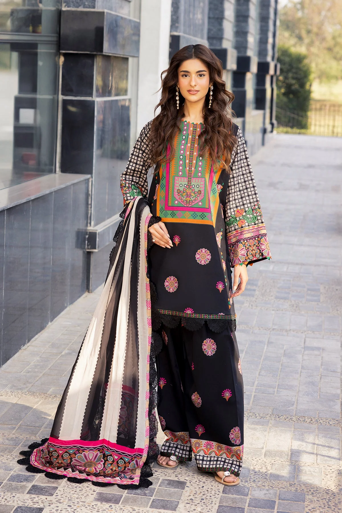 3-PC Unstitched Embroidered Lawn Collection - Image 3
