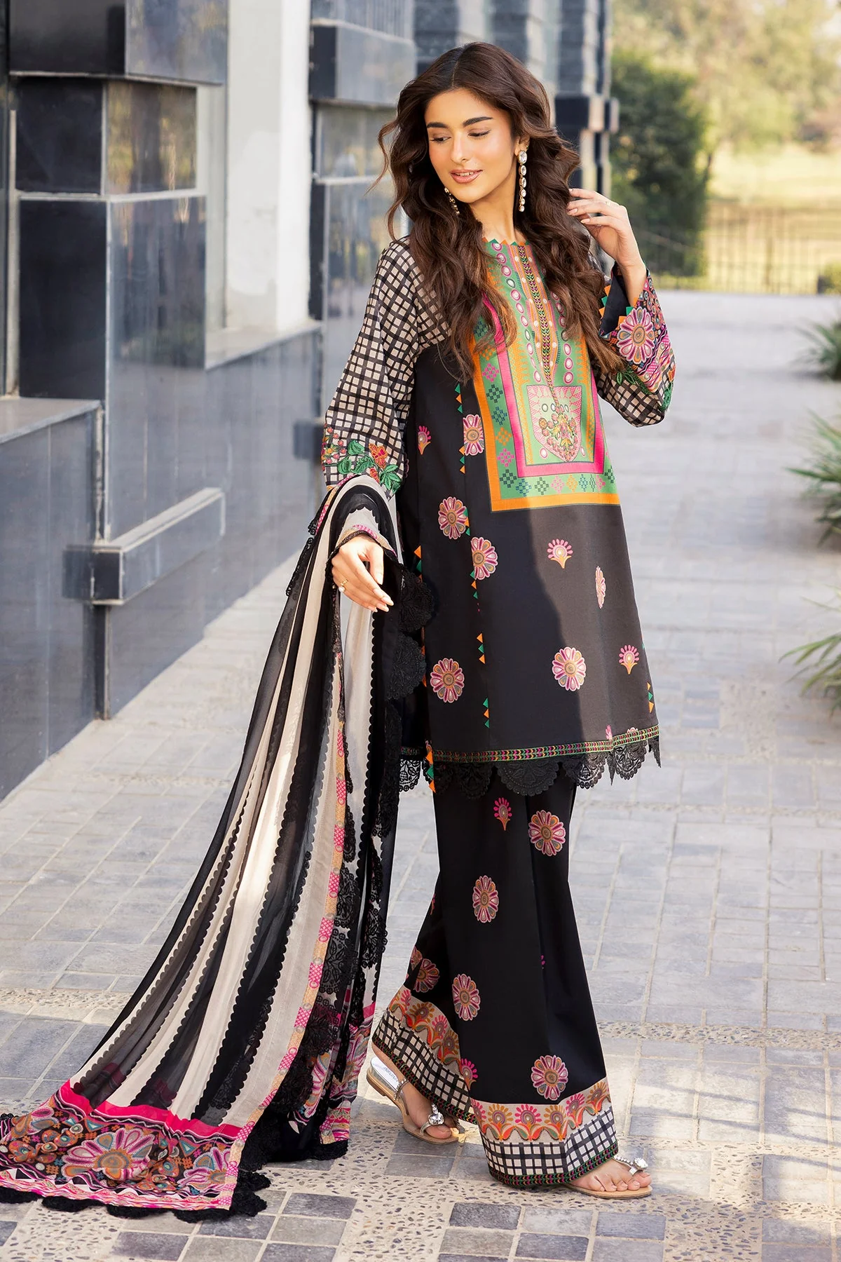 3-PC Unstitched Embroidered Lawn Collection - Image 4