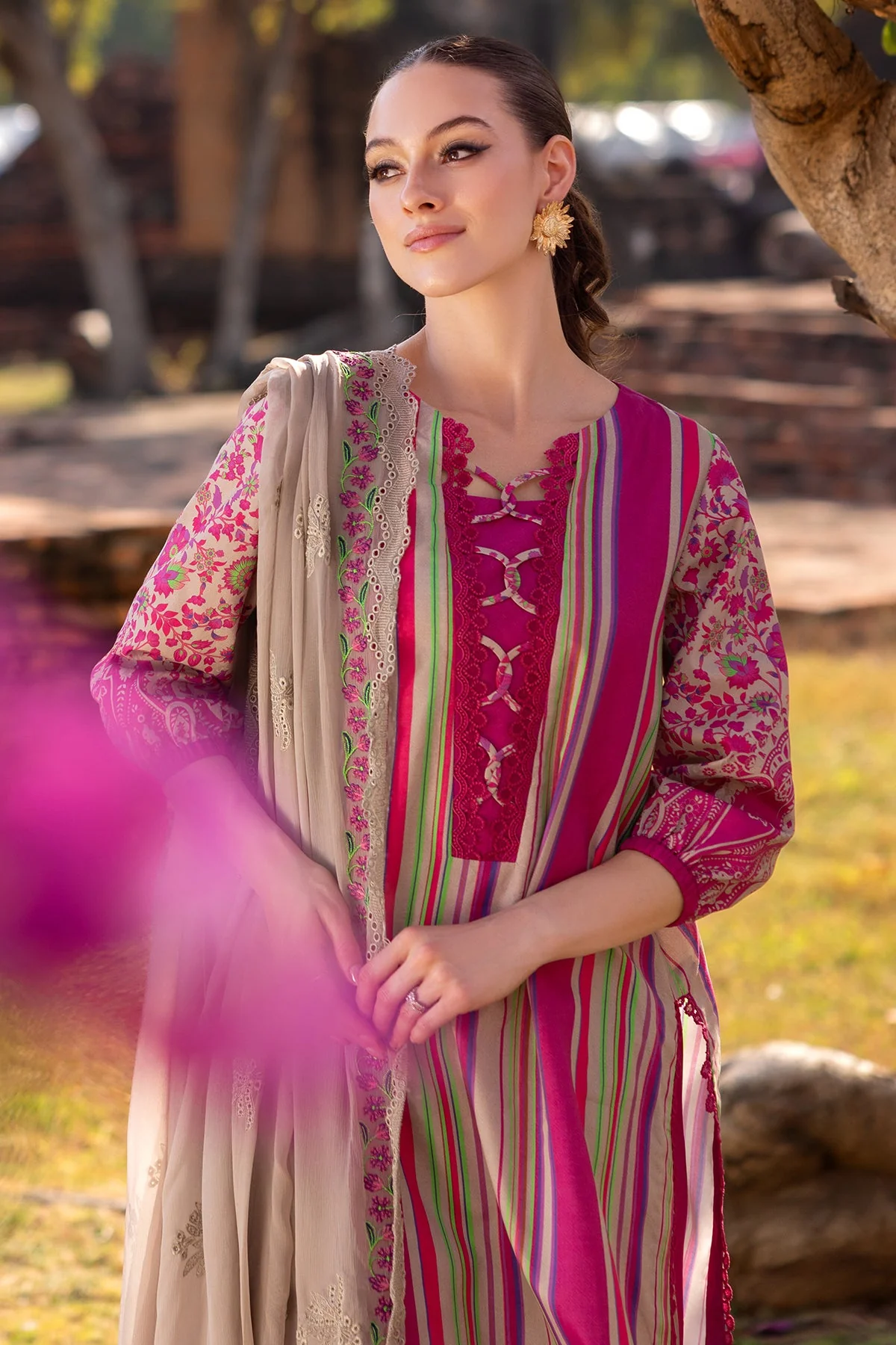 3-PC Unstitched Lawn Collection - Image 3