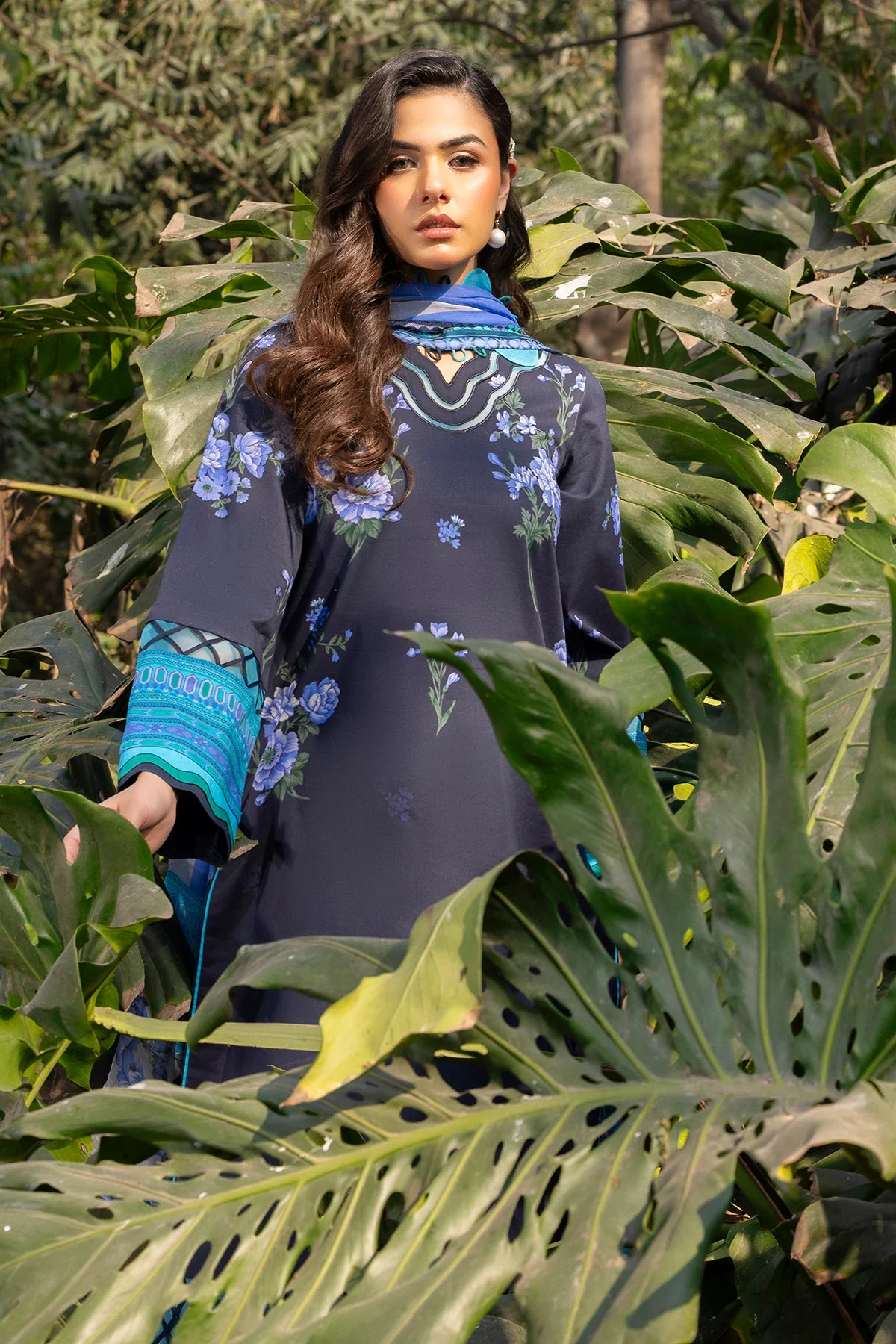 3-PC Unstitched Printed Lawn Collection - Image 4