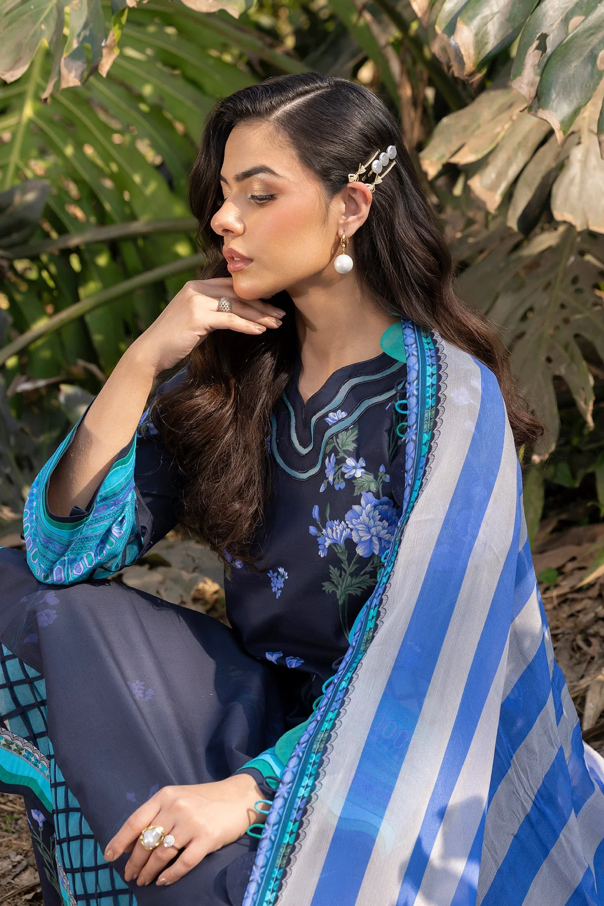 3-PC Unstitched Printed Lawn Collection - Image 7