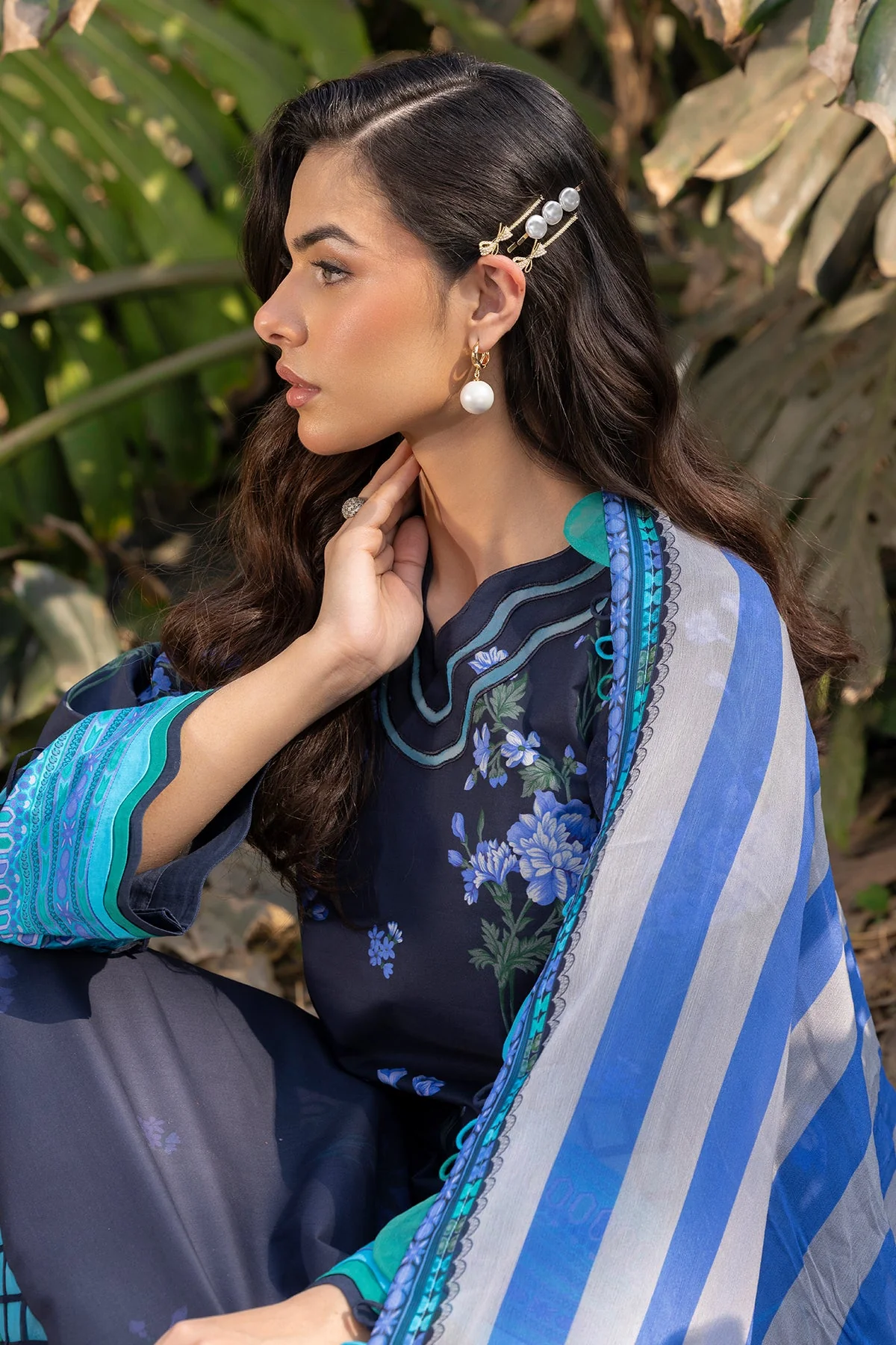 3-PC Unstitched Printed Lawn Collection - Image 9