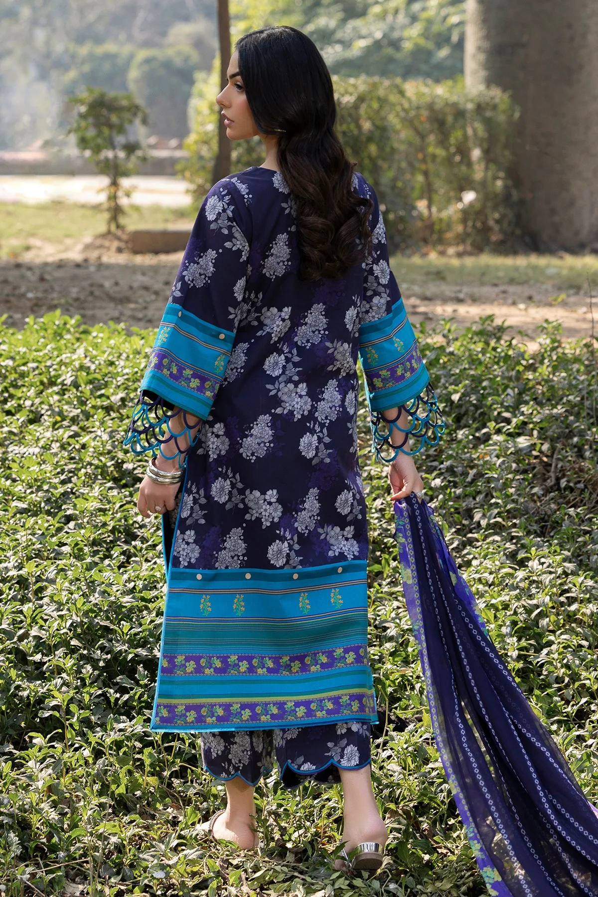 3-PC Unstitched Printed Lawn Collection - Image 2