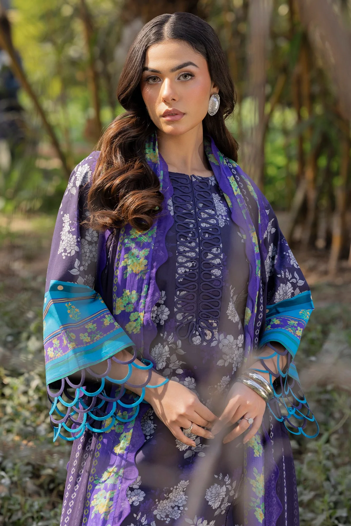 3-PC Unstitched Printed Lawn Collection - Image 7
