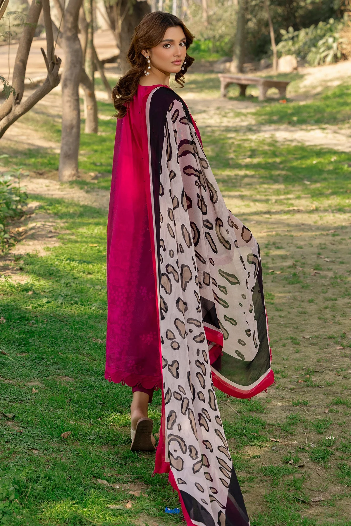 3-PC Unstitched Printed Lawn Collection - Image 4