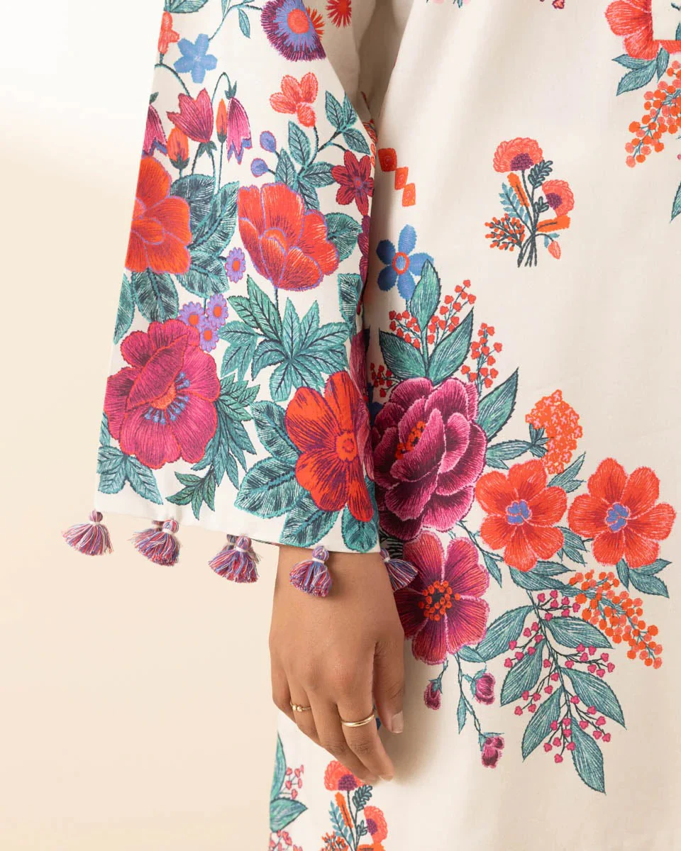 3 Piece - Embroidered Lawn Suit - Image 3