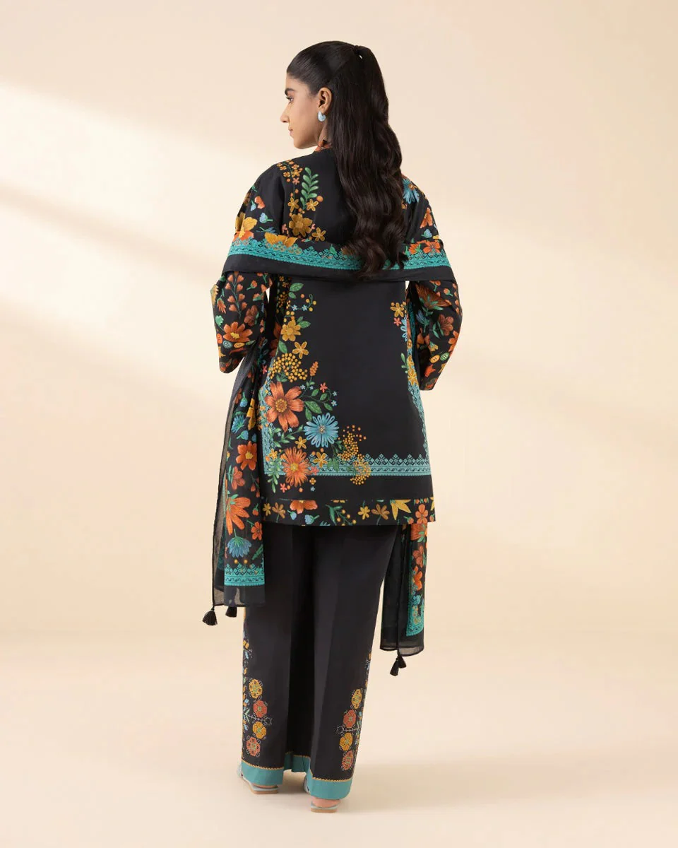 3 Piece - Embroidered Lawn Suit - Image 6