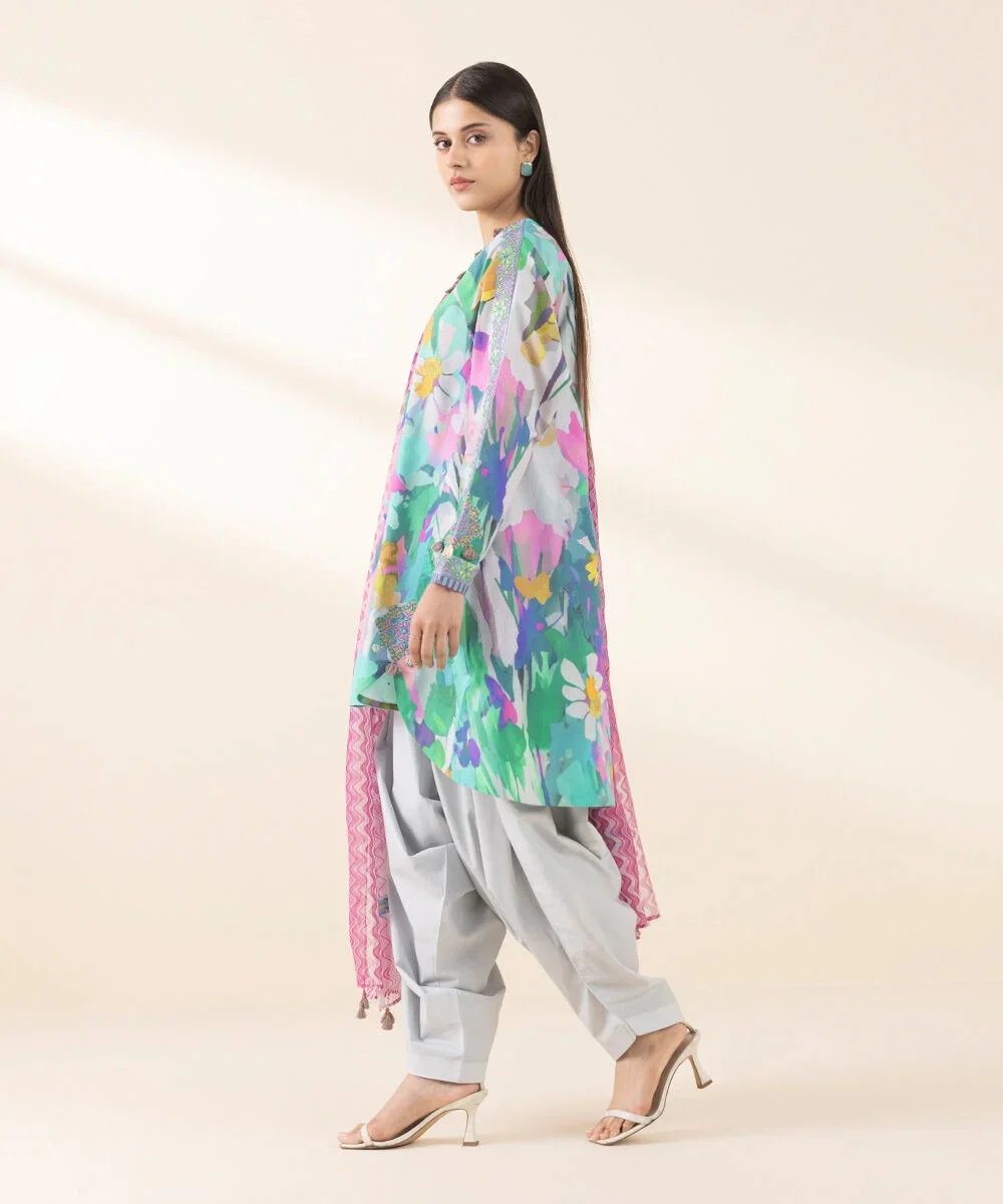 3 PIECE-EMBROIDERED LAWN SUIT - Image 3