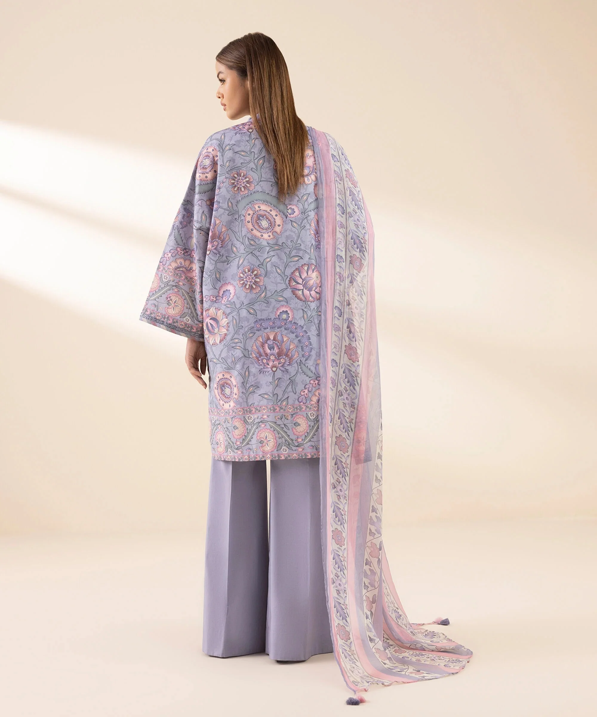 3 Piece - Embroidered Lawn Suit - Image 2