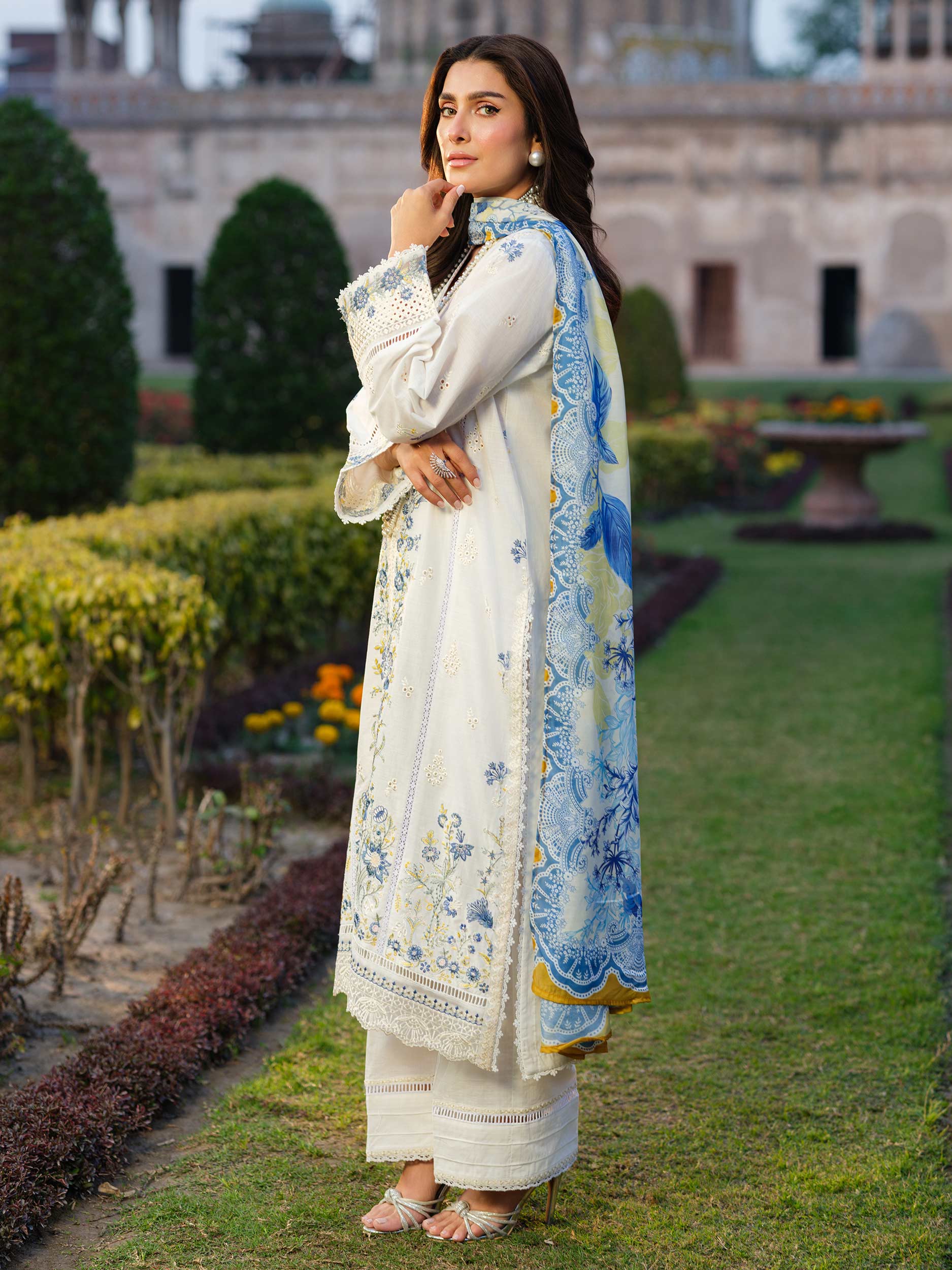 3 Piece Lawn Suit-Embroidered (Pret) - Image 10