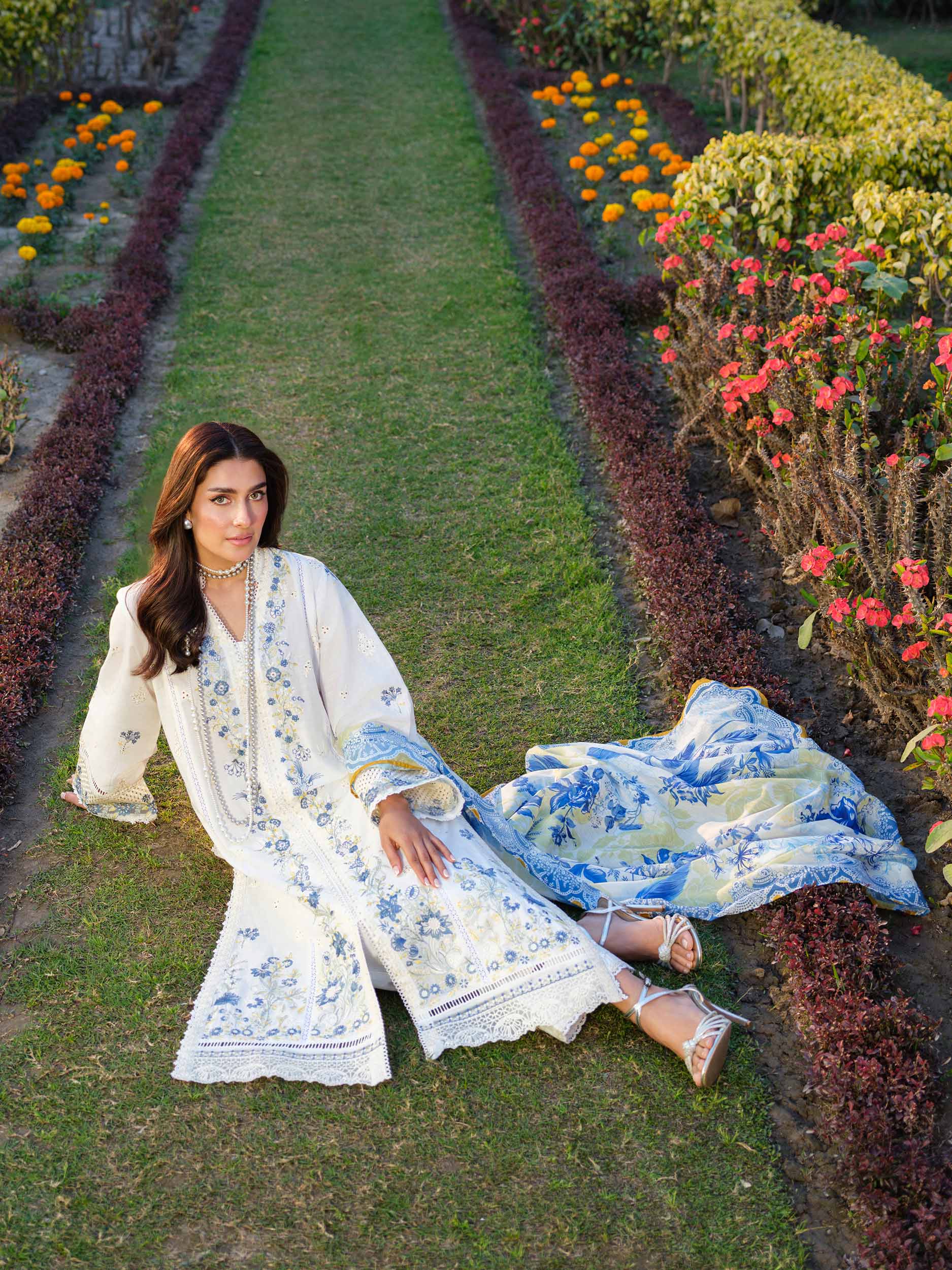 3 Piece Lawn Suit-Embroidered (Pret) - Image 11