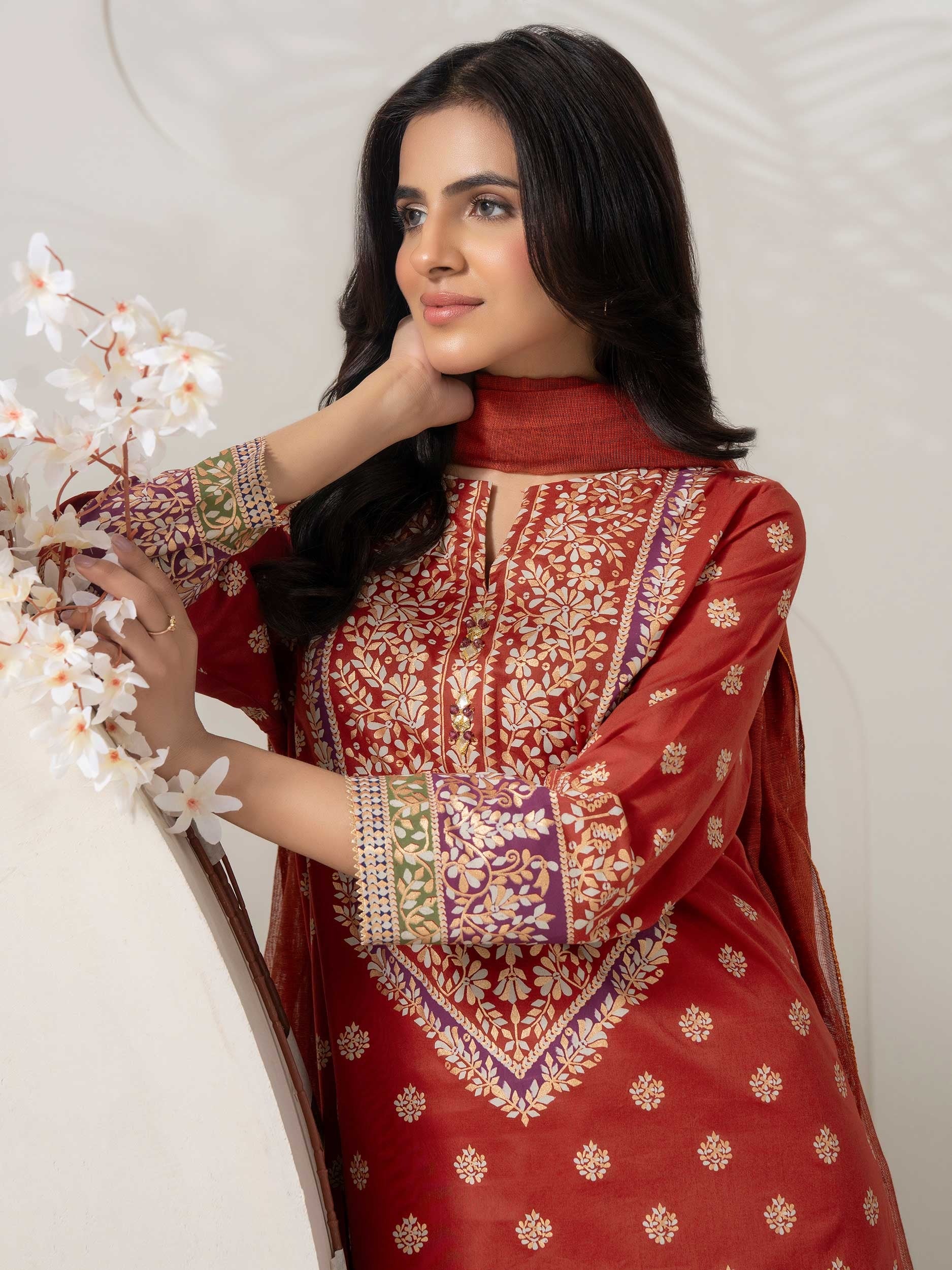 3 Piece Lawn Suit-Paste Print (Pret) - Image 5