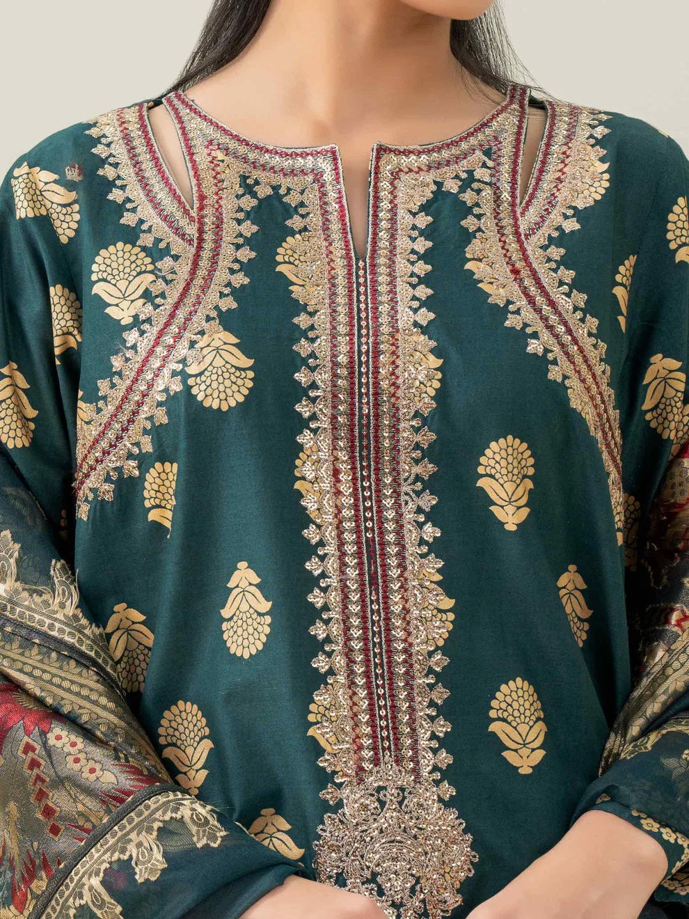3 Piece Lawn Suit-Printed (Pret) - Image 6