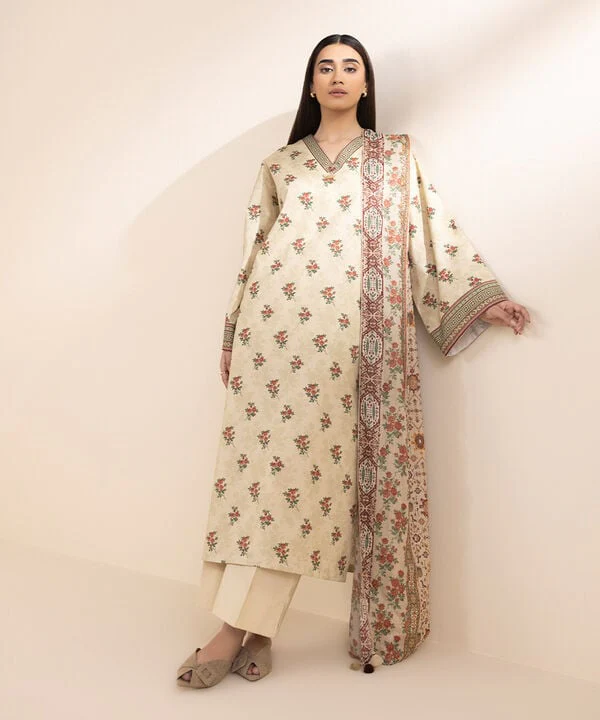 3 Piece Printed Lawn Suit - Image 4