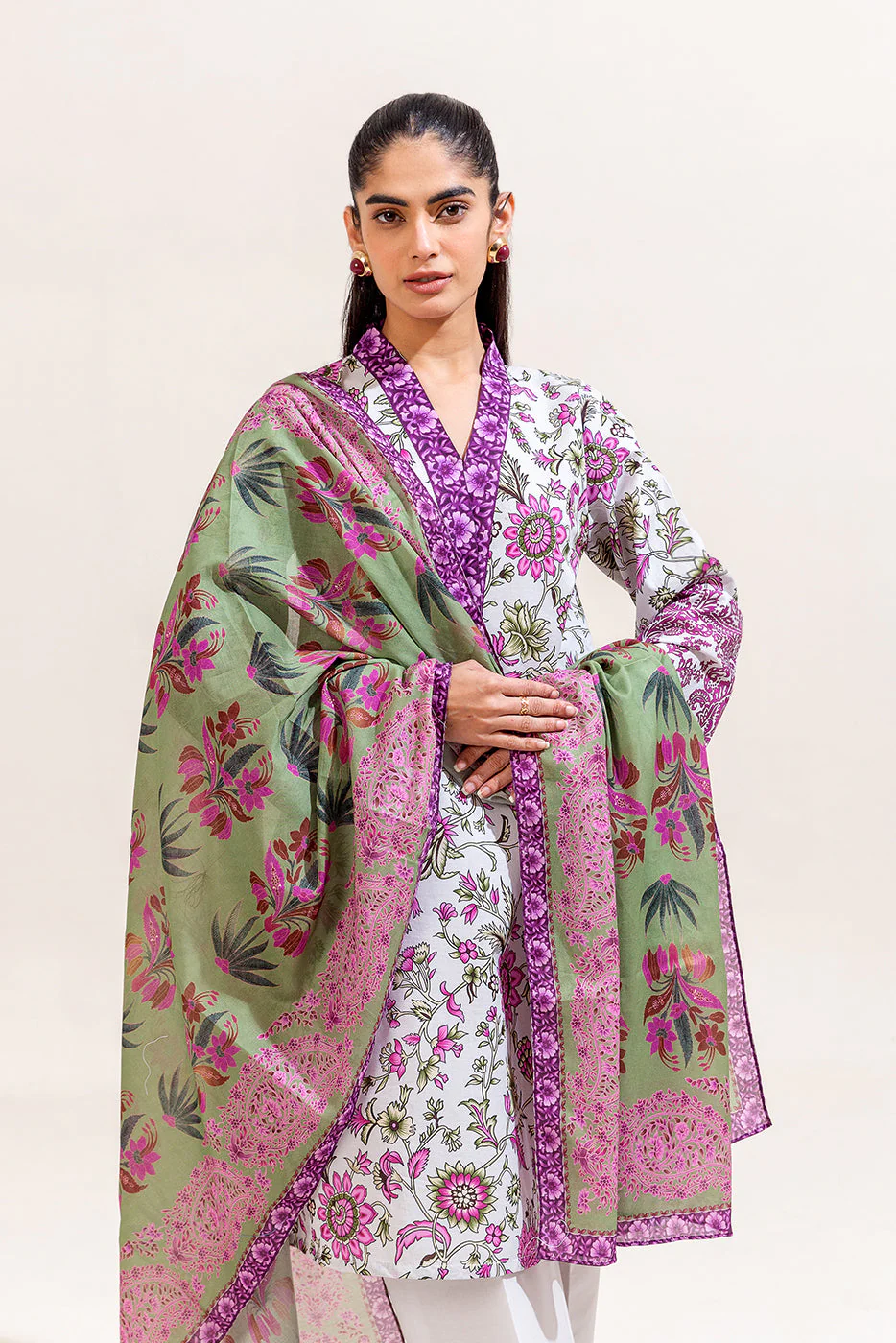 3 PIECE PRINTED LAWN SUIT - Image 4