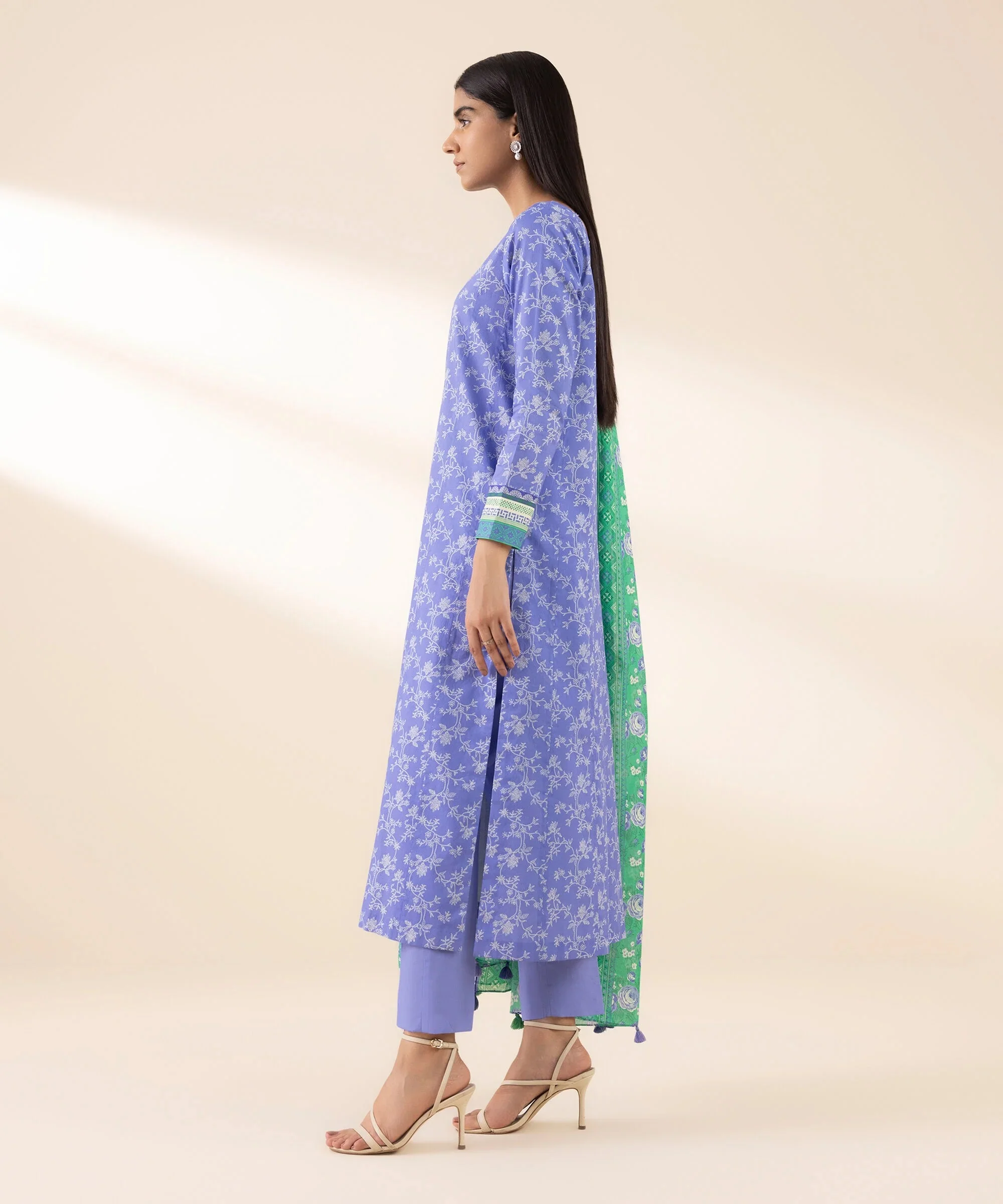 3 PIECE - PRINTED LAWN SUIT - Image 4