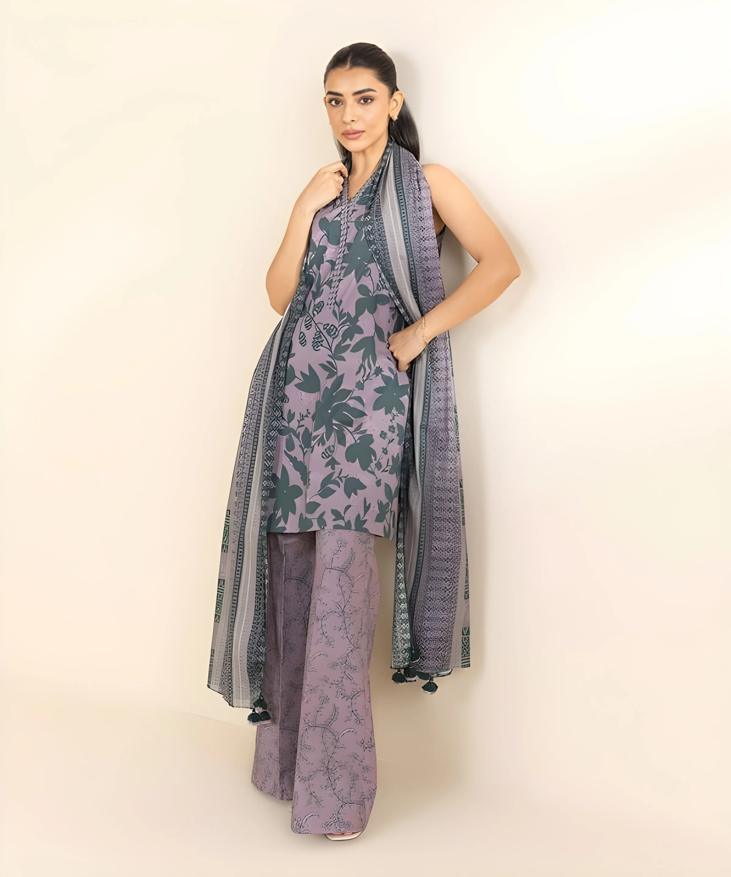 3 PIECE - PRINTED LAWN SUIT - Image 2