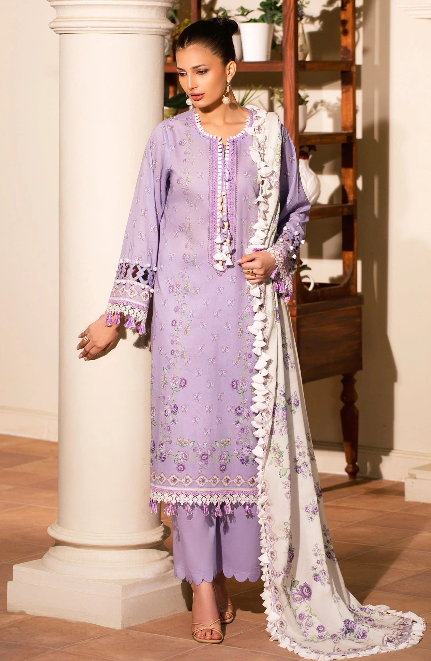 3 PIECE STITCHED LAWN SUIT