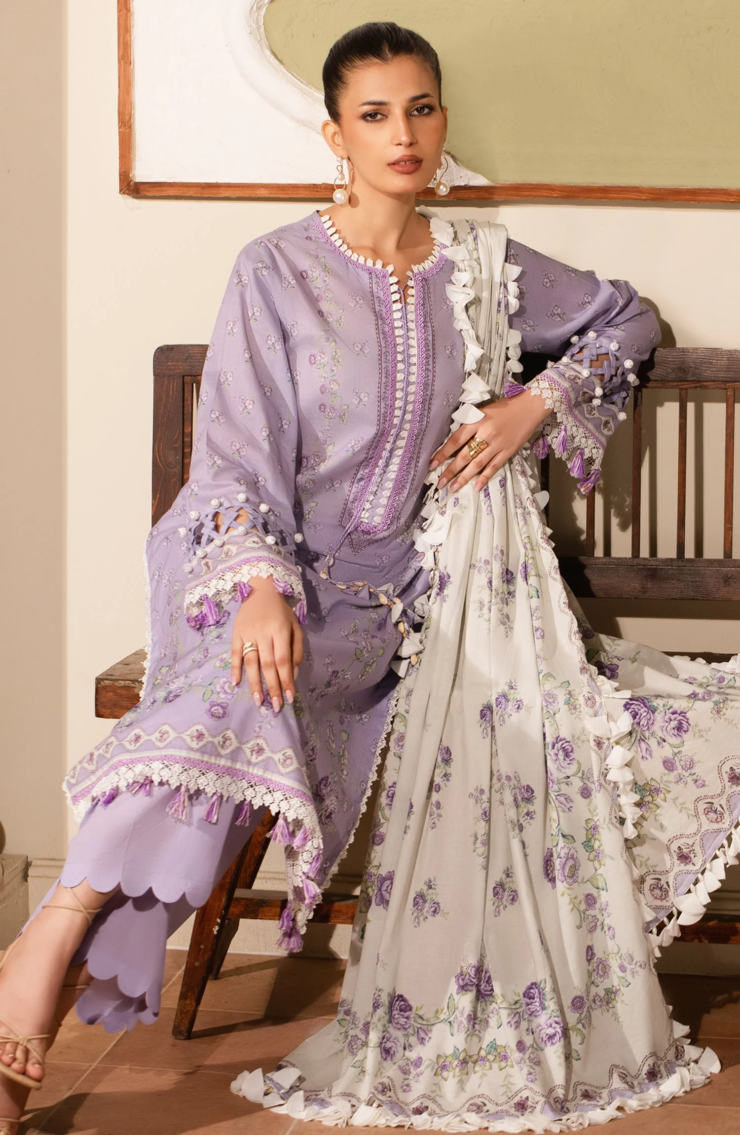 3 PIECE STITCHED LAWN SUIT - Image 4