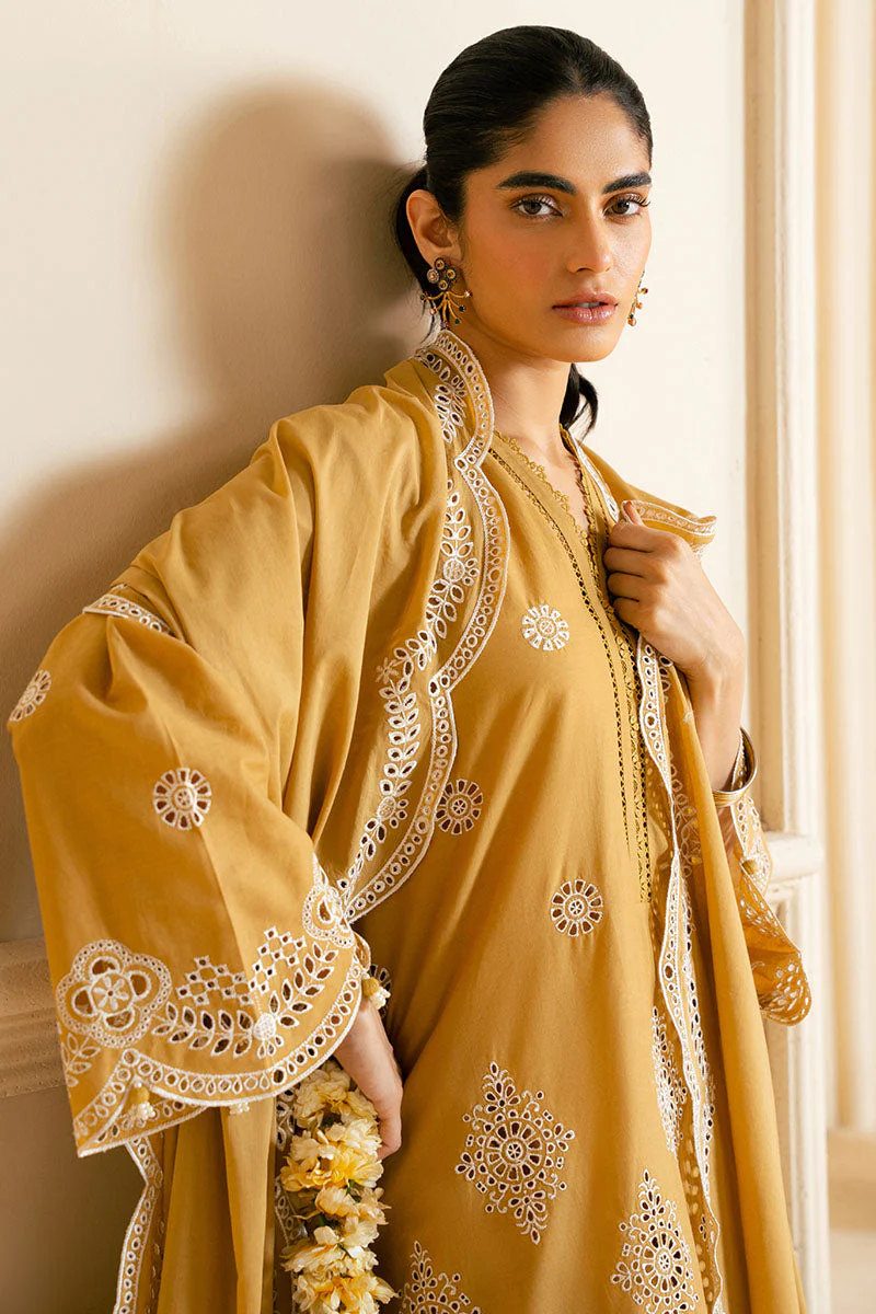 3PC CHIKANKARI SUIT - Image 6