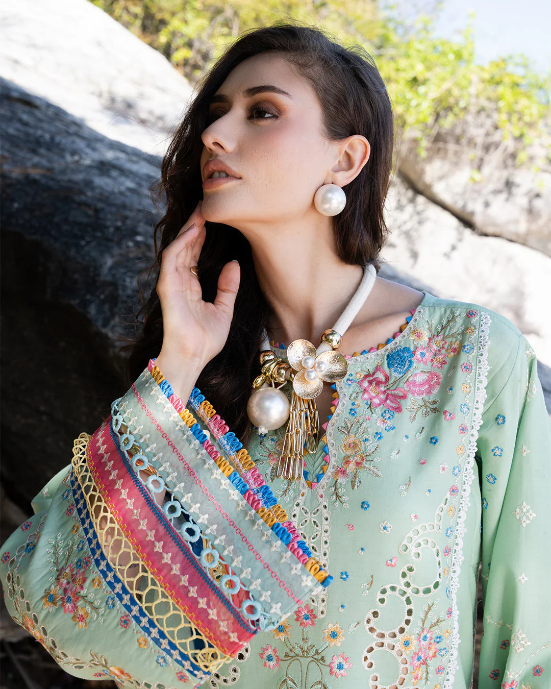 3Pc Lawn Embroidered Suit - Image 7
