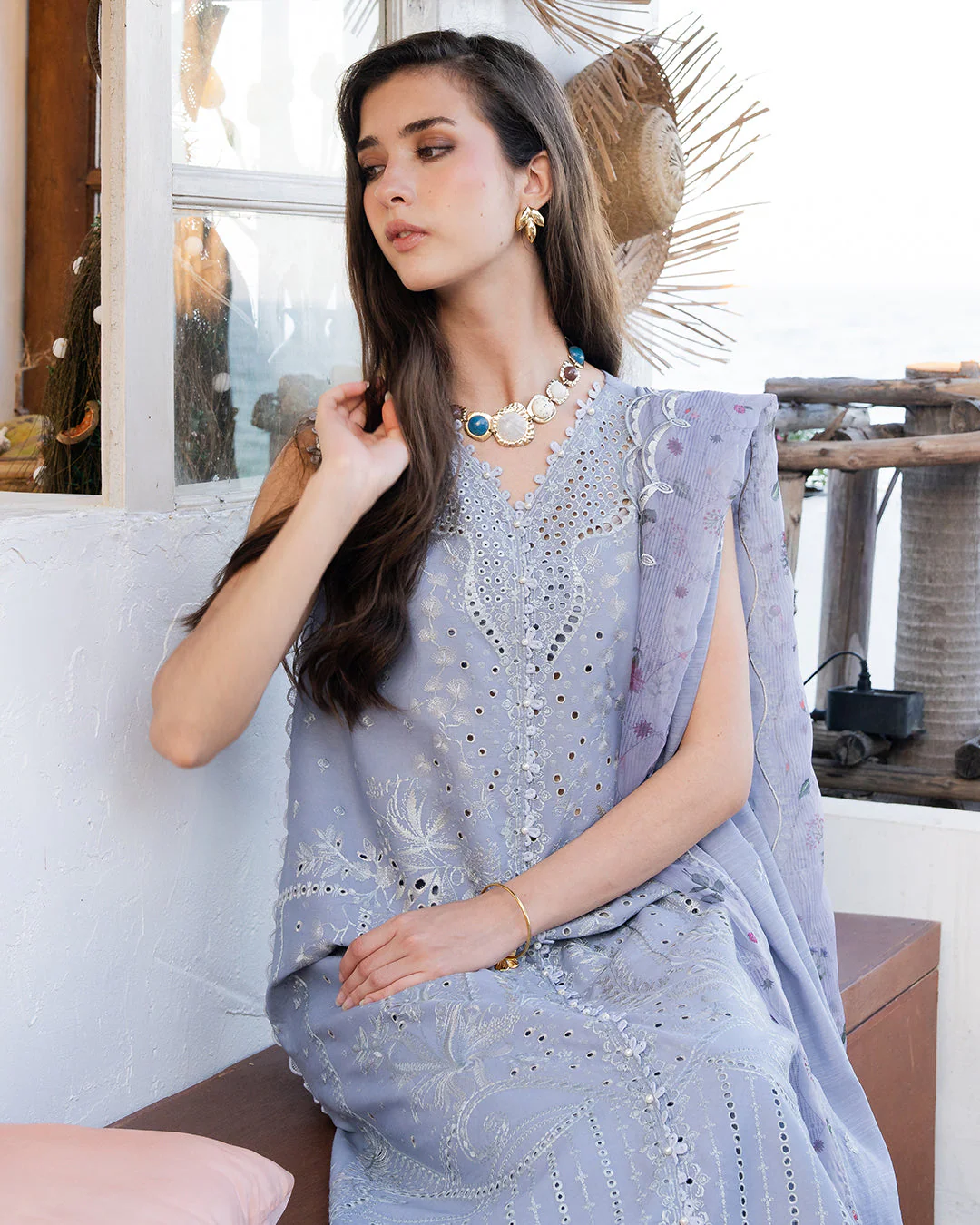 3Pc Lawn Embroidered Suit - Image 3