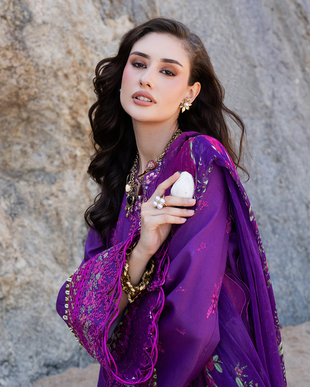 3Pc Lawn Embroidered Suit - Image 7