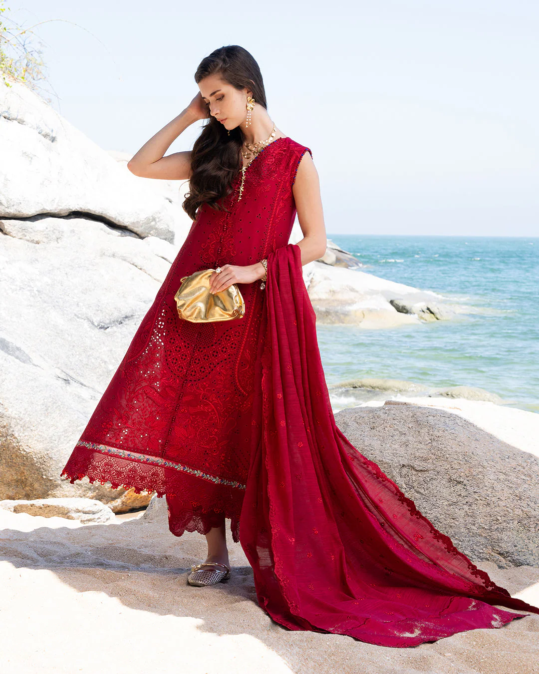 3Pc Lawn Embroidered Suit - Image 3