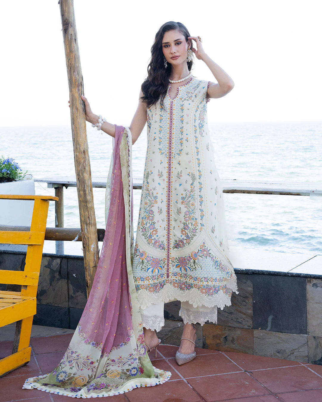 3Pc Lawn Embroidered Suit - Image 5