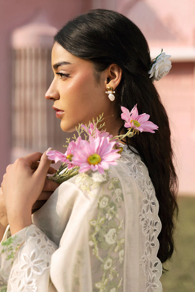 3PC PRINTED LAWN SUIT - Image 4