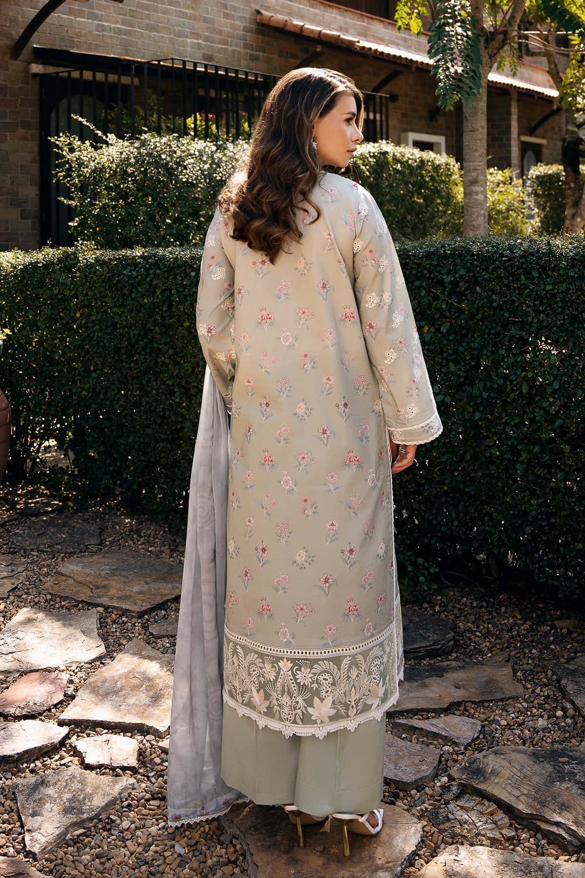 Afrozeh Damask Lawn - Image 2