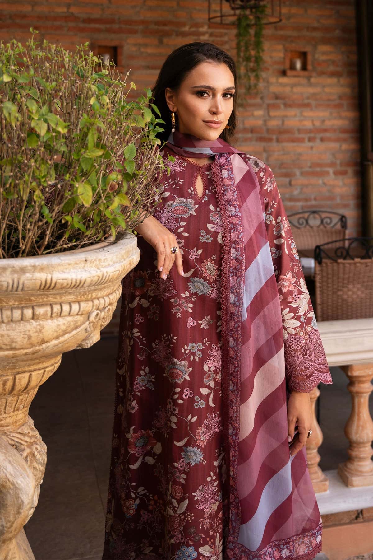 Afrozeh Damask Lawn - Image 6