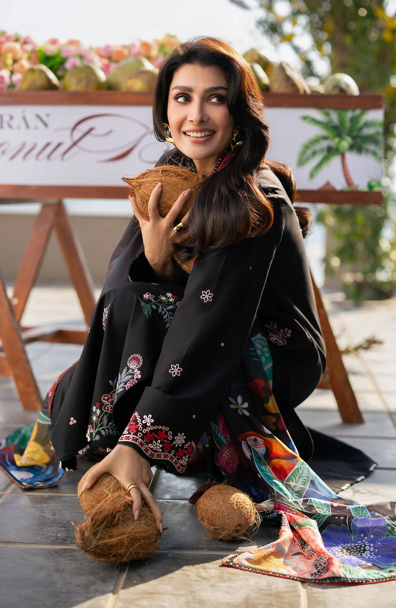 Afsanah Embroidered  Lawn - Image 4