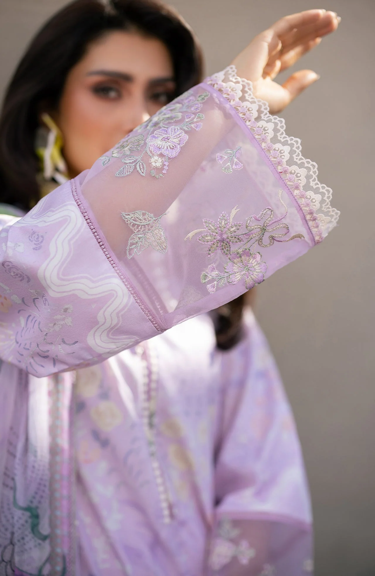 Afsanah Embroidered  Lawn - Image 3