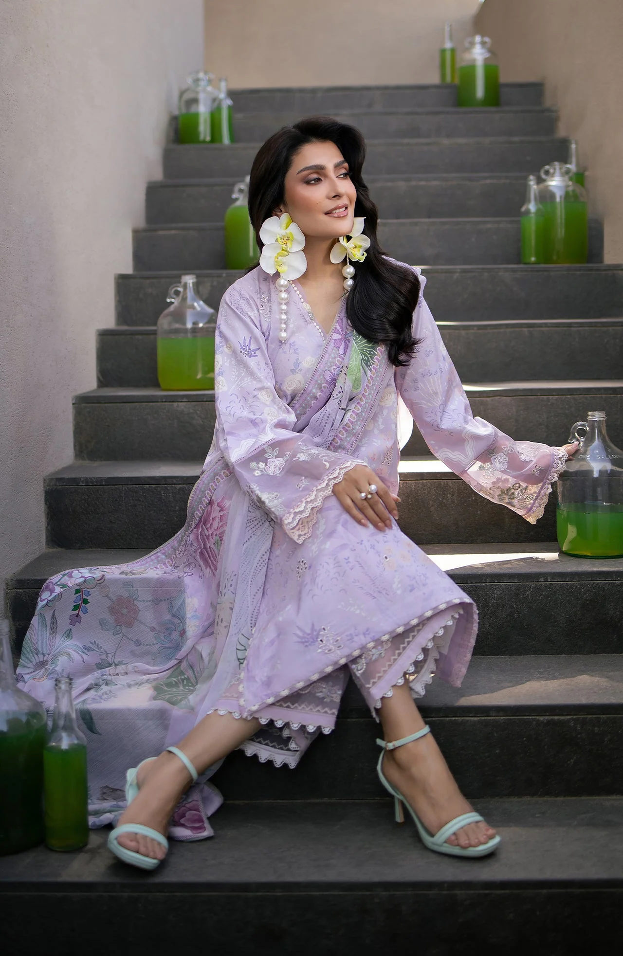 Afsanah Embroidered  Lawn - Image 5
