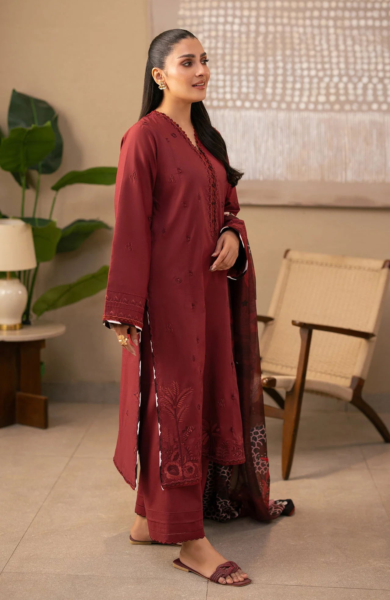 Afsanah Embroidered  Lawn - Image 4