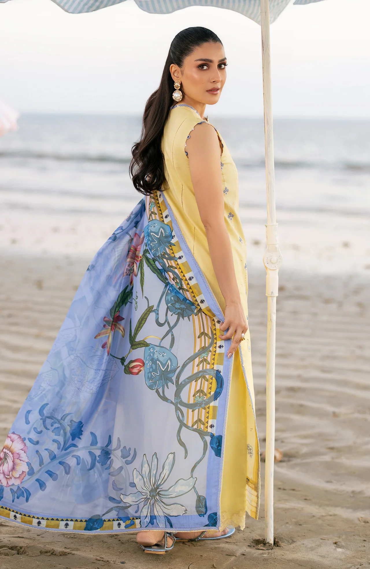 Afsanah Unstitched Lawn - Image 4