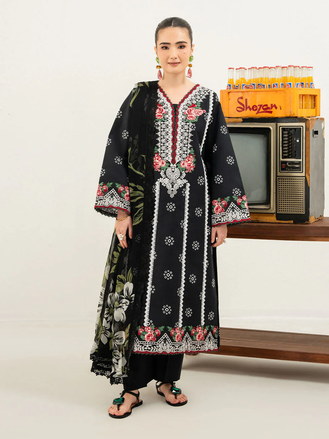 Anaya Lawn 3 PC