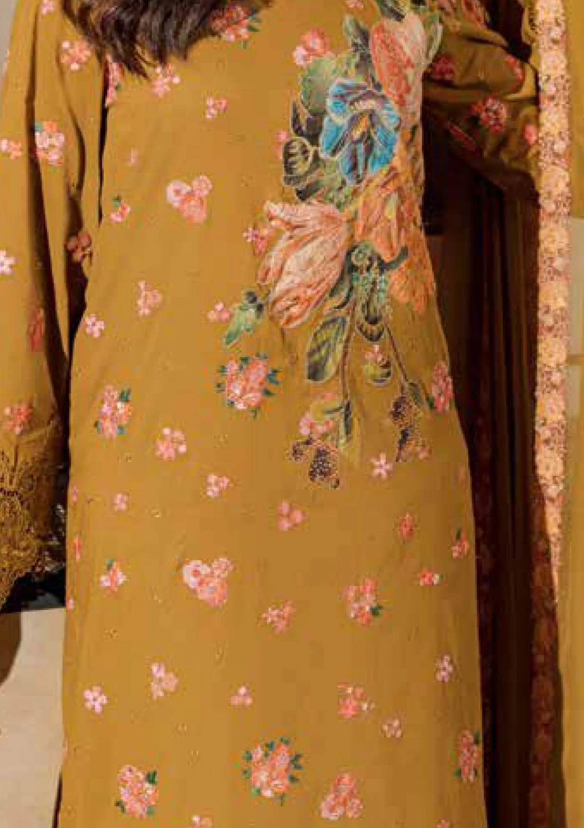 Andaaz Luxury Lawn Vol-01 - Image 4
