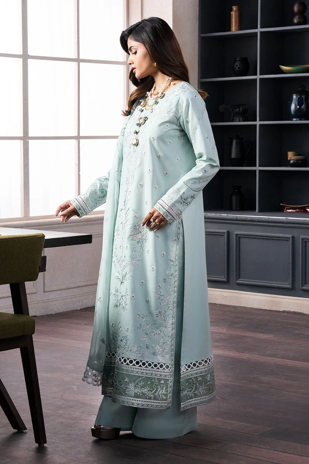 AREESHA - Image 3