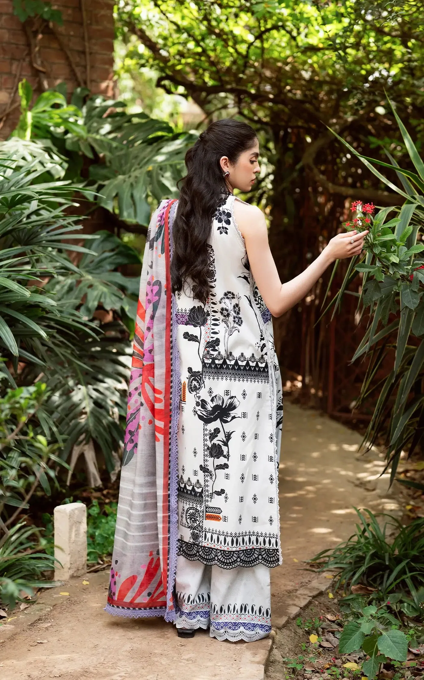 Asifa Summer Lawn - Image 2