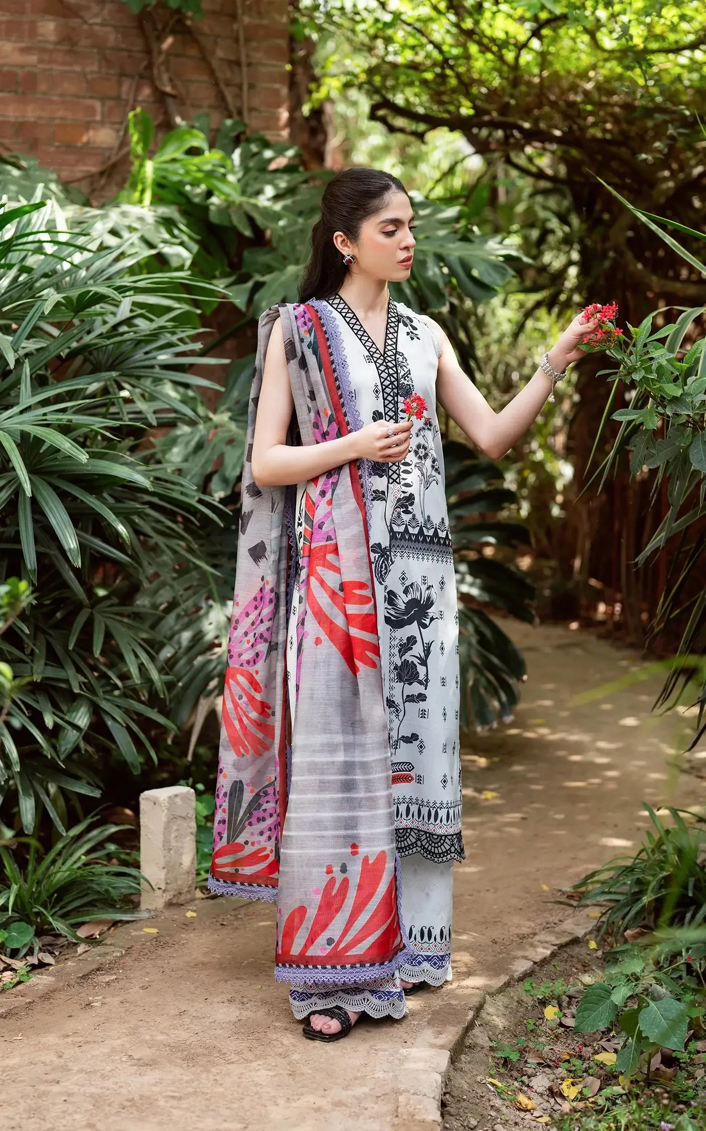 Asifa Summer Lawn - Image 6