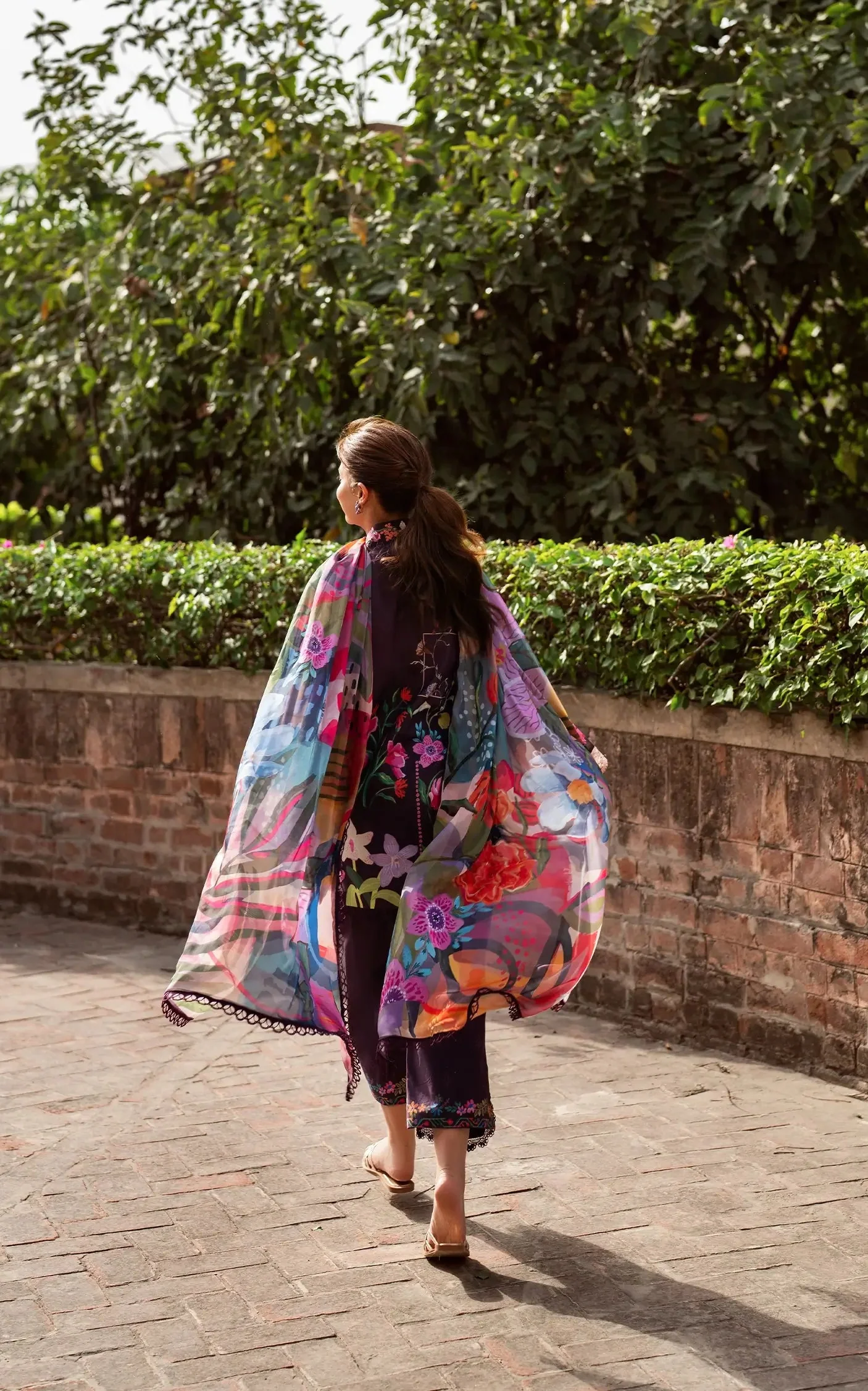 Asifa Summer Lawn - Image 4