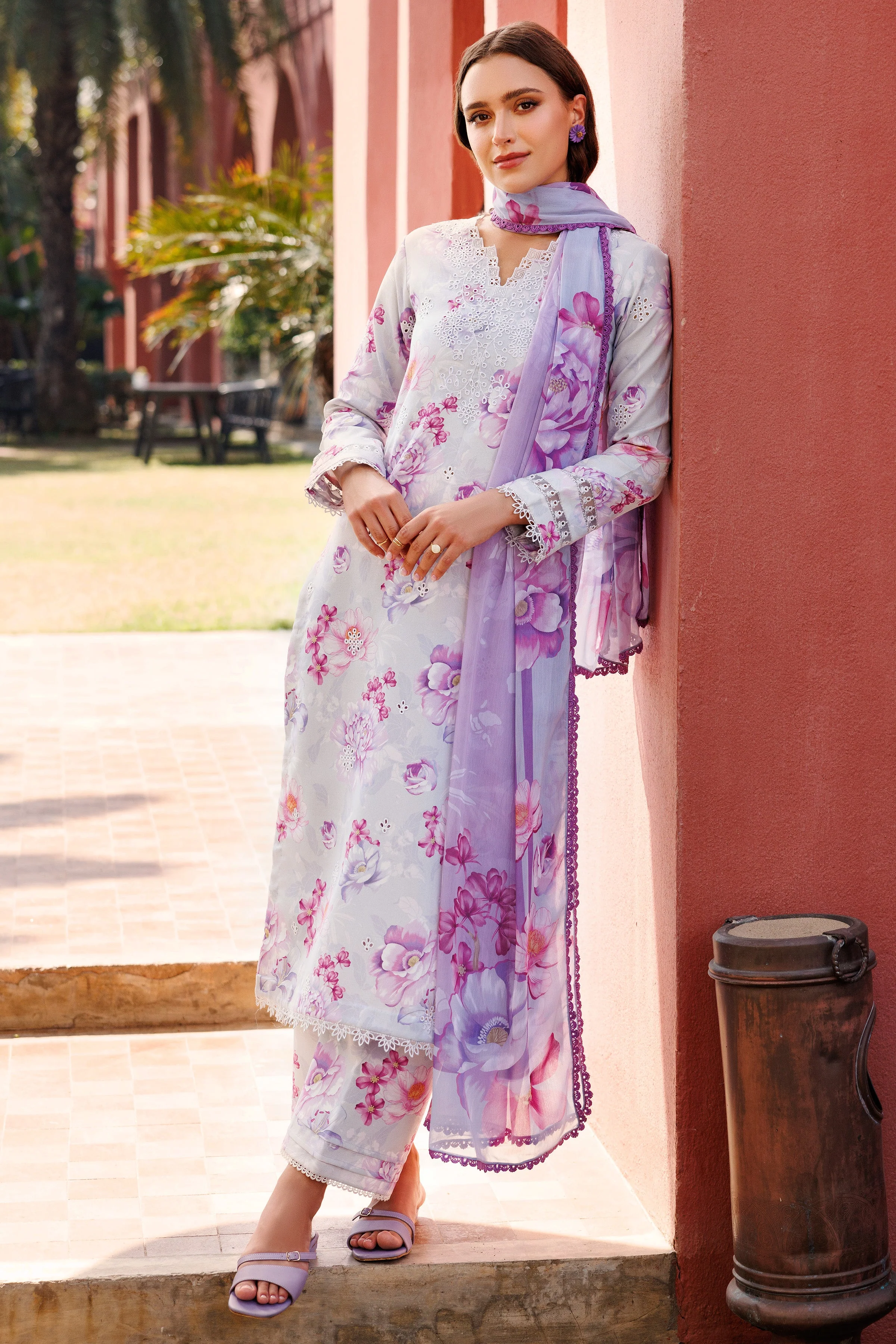Aurea Summer Lawn - Image 4